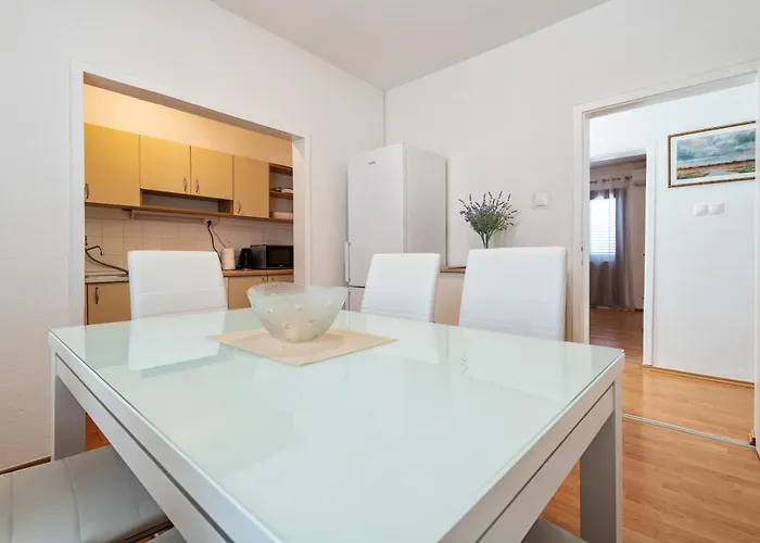 Apartman Mihaela Blace